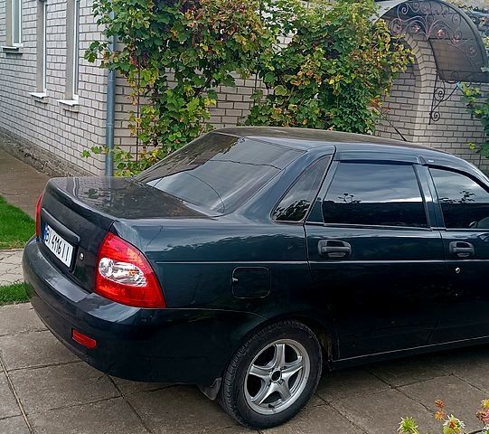 Зеленый ВАЗ Priora, объемом двигателя 1.6 л и пробегом 0 тыс. км за 3300 $, фото 1 на Automoto.ua