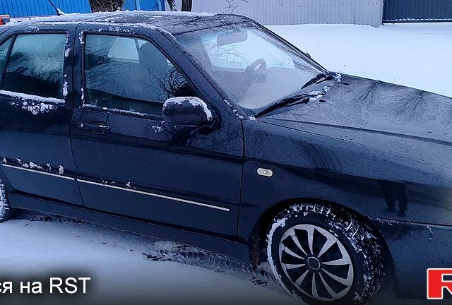 Зеленый ВАЗ Priora, объемом двигателя 1.6 л и пробегом 171 тыс. км за 3350 $, фото 1 на Automoto.ua