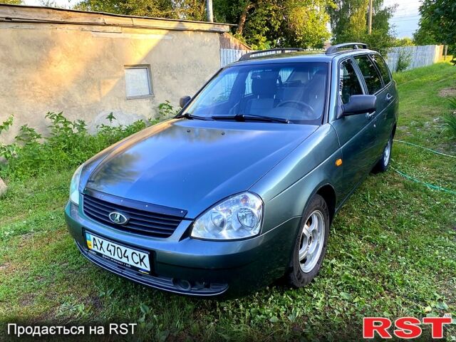 Зелений ВАЗ Priora, об'ємом двигуна 1.6 л та пробігом 135 тис. км за 2600 $, фото 1 на Automoto.ua