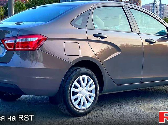 ВАЗ Веста, объемом двигателя 1.6 л и пробегом 26 тыс. км за 8500 $, фото 1 на Automoto.ua
