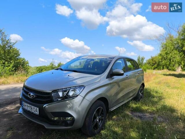 Сірий ВАЗ XRay, об'ємом двигуна 1.6 л та пробігом 30 тис. км за 10000 $, фото 1 на Automoto.ua