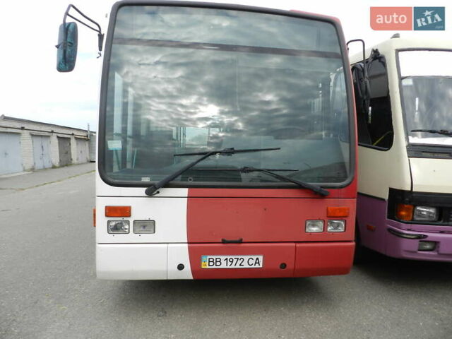 Красный Van Hool А308, объемом двигателя 0 л и пробегом 400 тыс. км за 10000 $, фото 1 на Automoto.ua