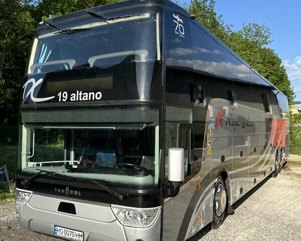 Серый Van Hool Атлано, объемом двигателя 12.9 л и пробегом 6 тыс. км за 278505 $, фото 1 на Automoto.ua