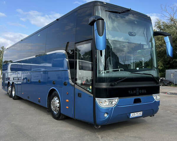 Синий Van Hool Астрон, объемом двигателя 0 л и пробегом 520 тыс. км за 196912 $, фото 1 на Automoto.ua