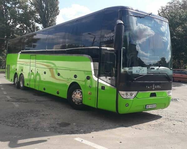 Зеленый Van Hool T915, объемом двигателя 12.9 л и пробегом 924 тыс. км за 190000 $, фото 1 на Automoto.ua