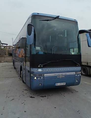 Синий Van Hool T916, объемом двигателя 12.42 л и пробегом 200 тыс. км за 100000 $, фото 1 на Automoto.ua