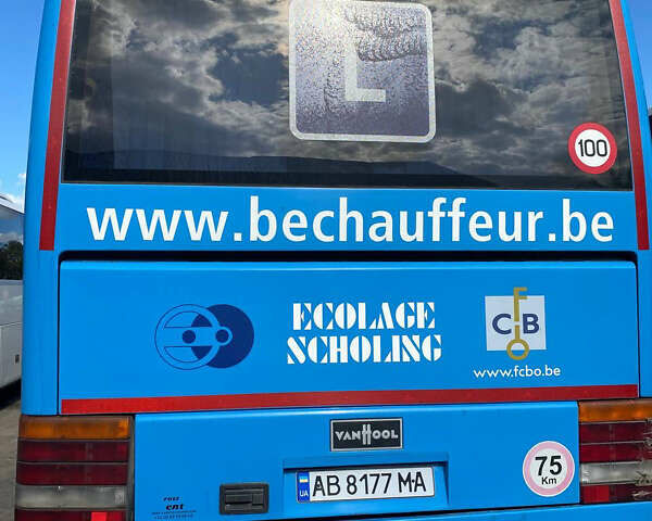 Синій Van Hool T815 Acron, об'ємом двигуна 9.19 л та пробігом 300 тис. км за 36000 $, фото 1 на Automoto.ua