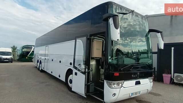 Белый Van Hool T917 Astron, объемом двигателя 0 л и пробегом 288 тыс. км за 285 $, фото 1 на Automoto.ua