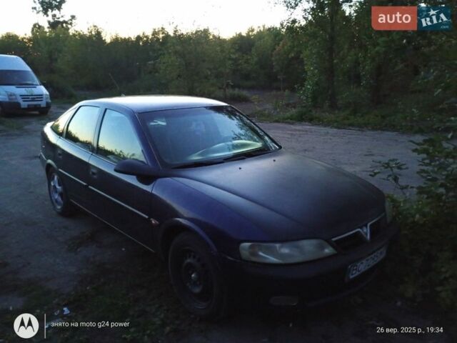 Синій Воксхолл Vectra, об'ємом двигуна 2 л та пробігом 250 тис. км за 1900 $, фото 1 на Automoto.ua
