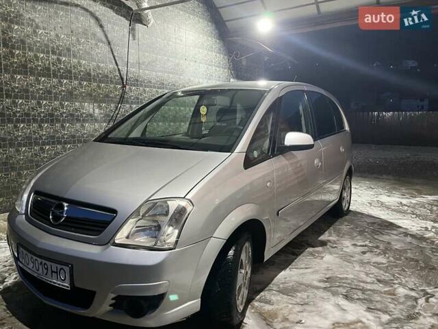 Сірий Воксхолл Meriva, об'ємом двигуна 1.3 л та пробігом 243 тис. км за 4400 $, фото 1 на Automoto.ua