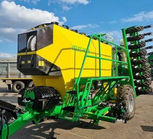 Желтый Велес-Агро Другая, объемом двигателя 0 л и пробегом 0 тыс. км за 4634701 $, фото 1 на Automoto.ua