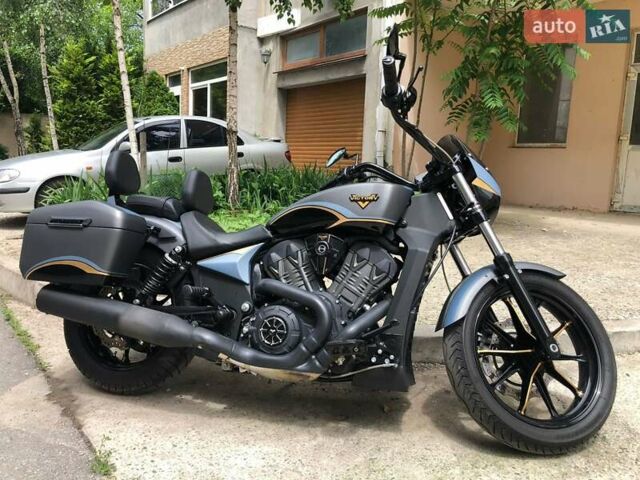 Серый Виктори Octane, объемом двигателя 1.74 л и пробегом 3 тыс. км за 14999 $, фото 1 на Automoto.ua