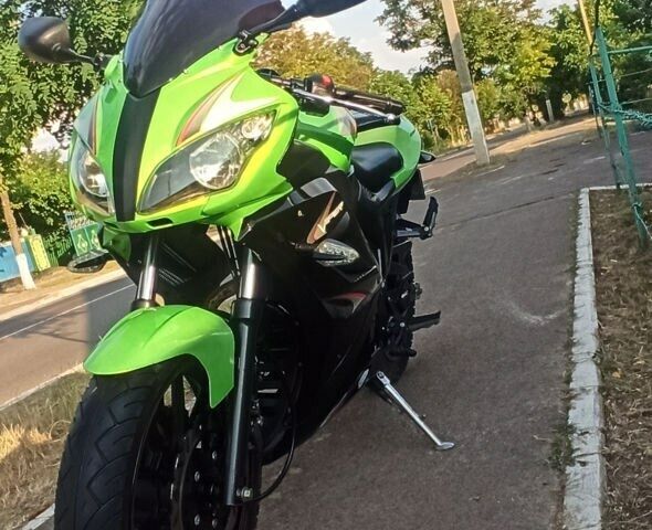 Вайпер Ф2, об'ємом двигуна 0 л та пробігом 7 тис. км за 780 $, фото 1 на Automoto.ua