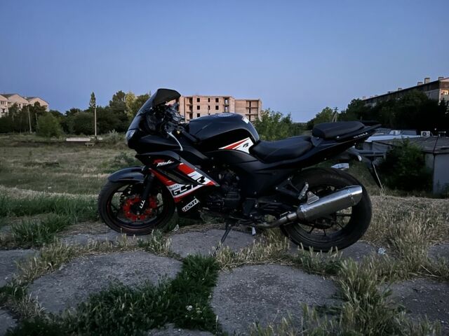 Вайпер Ф2, объемом двигателя 0.25 л и пробегом 0 тыс. км за 40000 $, фото 1 на Automoto.ua