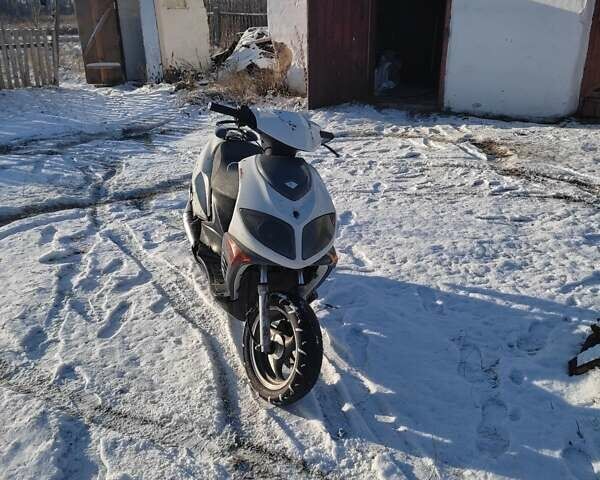 Вайпер Фабиус, объемом двигателя 0 л и пробегом 200 тыс. км за 5500 $, фото 1 на Automoto.ua