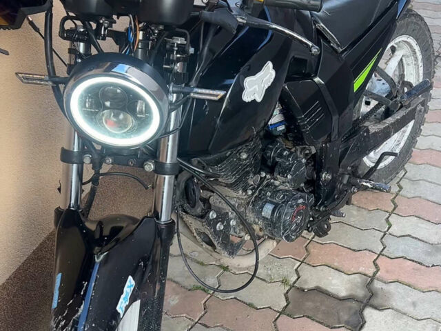 Чорний Вайпер Р2, об'ємом двигуна 0 л та пробігом 50 тис. км за 750 $, фото 1 на Automoto.ua