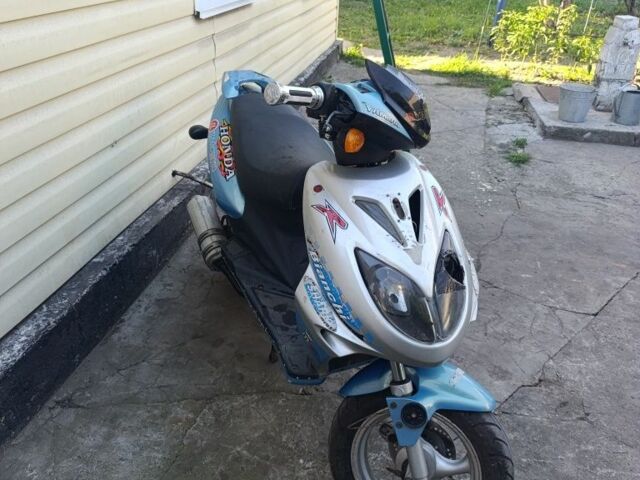 Вайпер Інша 2007 у Дніпро (Дніпропетровську) на Automoto.ua Вайпер Інша, об'ємом двигуна 50 л та пробігом 0 тис. км за 181 $, фото 1 на Automoto.ua