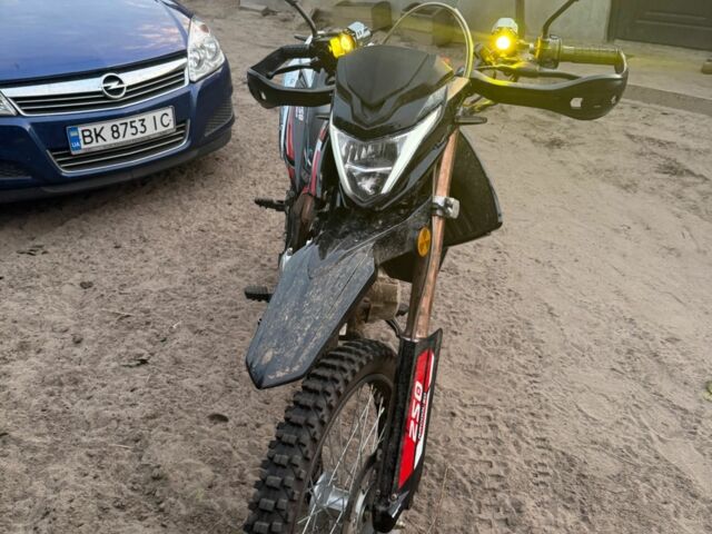 Вайпер Другая, объемом двигателя 0.25 л и пробегом 0 тыс. км за 1000 $, фото 1 на Automoto.ua