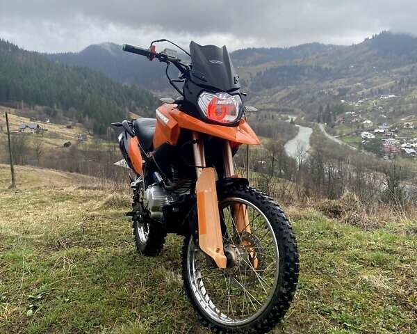Оранжевый Вайпер V250 VXR, объемом двигателя 0.25 л и пробегом 2 тыс. км за 980 $, фото 1 на Automoto.ua