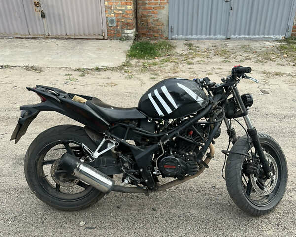 Черный Вайпер V 250CR, объемом двигателя 0.22 л и пробегом 10 тыс. км за 535 $, фото 1 на Automoto.ua