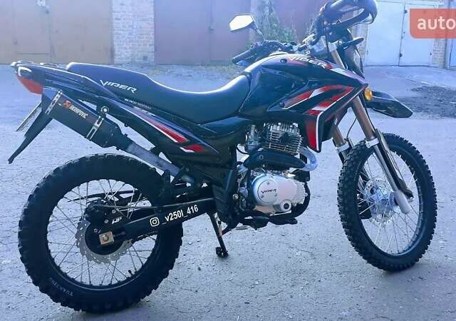 Черный Вайпер V 250l, объемом двигателя 0 л и пробегом 7 тыс. км за 1200 $, фото 1 на Automoto.ua