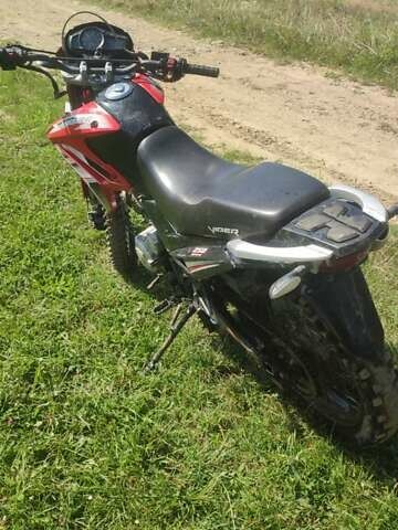 Красный Вайпер V 250l, объемом двигателя 0 л и пробегом 6 тыс. км за 1050 $, фото 1 на Automoto.ua