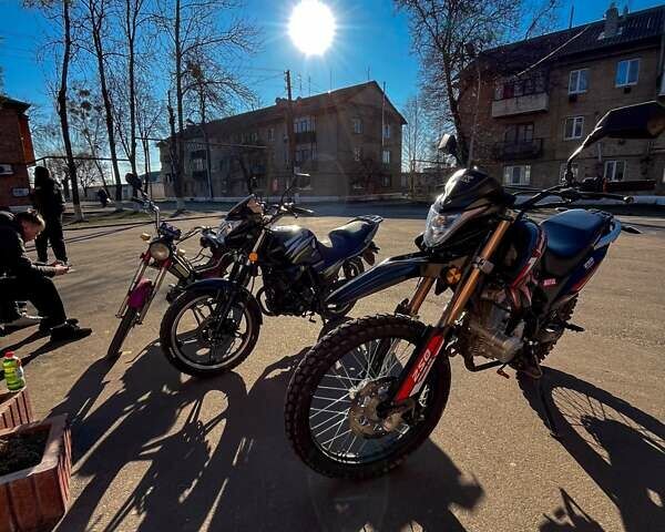 Вайпер V 250l, объемом двигателя 0 л и пробегом 15 тыс. км за 868 $, фото 1 на Automoto.ua