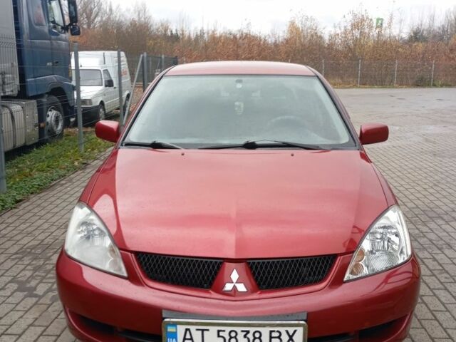 Красный Фольксваген 1600, объемом двигателя 1.6 л и пробегом 176 тыс. км за 4600 $, фото 1 на Automoto.ua