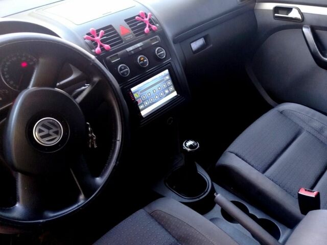 Сірий Фольксваген 1600, об'ємом двигуна 1.6 л та пробігом 250 тис. км за 5000 $, фото 1 на Automoto.ua