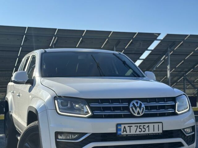 Белый Фольксваген Амарок, объемом двигателя 2 л и пробегом 253 тыс. км за 19100 $, фото 1 на Automoto.ua