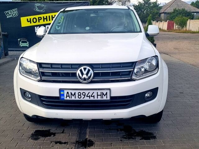 Білий Фольксваген Амарок, об'ємом двигуна 2 л та пробігом 160 тис. км за 20500 $, фото 1 на Automoto.ua