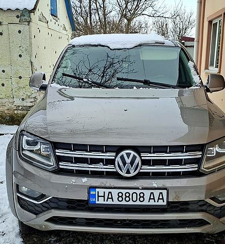 Бежевый Фольксваген Амарок, объемом двигателя 2 л и пробегом 285 тыс. км за 20999 $, фото 1 на Automoto.ua