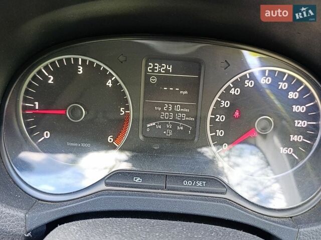 Червоний Фольксваген Амарок, об'ємом двигуна 1.97 л та пробігом 203 тис. км за 6802 $, фото 1 на Automoto.ua