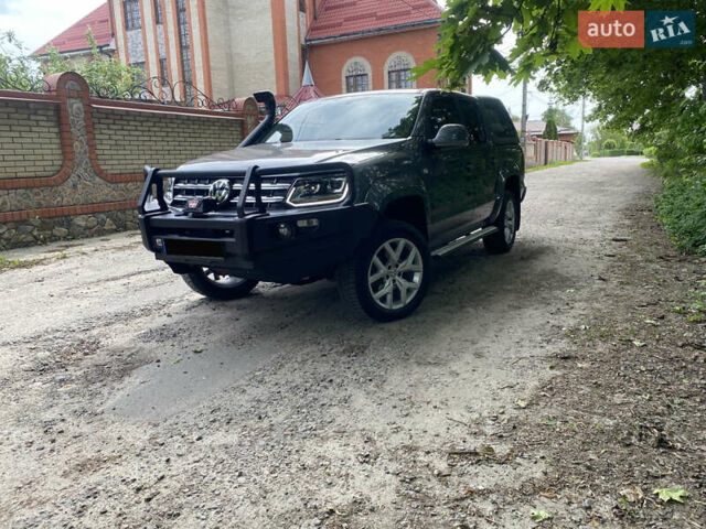Сірий Фольксваген Амарок, об'ємом двигуна 3 л та пробігом 93 тис. км за 40000 $, фото 1 на Automoto.ua