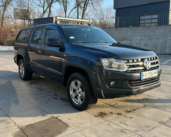 Синій Фольксваген Амарок, об'ємом двигуна 1.97 л та пробігом 302 тис. км за 13500 $, фото 1 на Automoto.ua