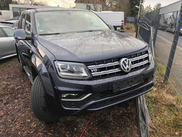 Синий Фольксваген Амарок, объемом двигателя 3 л и пробегом 100 тыс. км за 13800 $, фото 1 на Automoto.ua