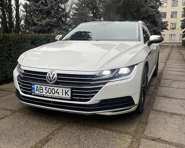 Білий Фольксваген Arteon, об'ємом двигуна 2 л та пробігом 229 тис. км за 26800 $, фото 1 на Automoto.ua