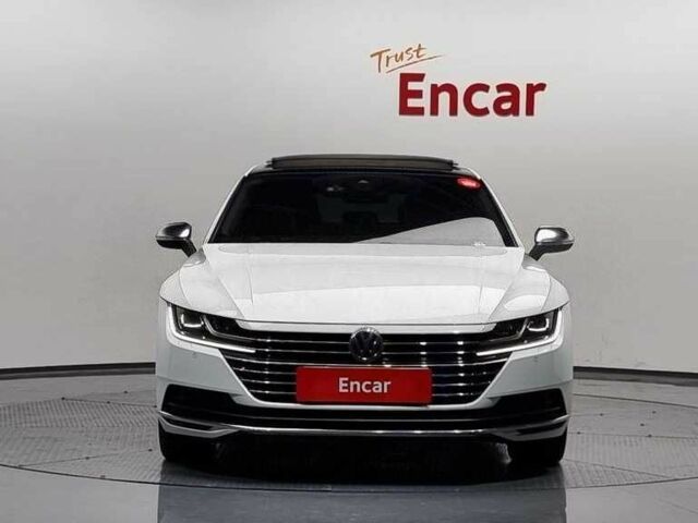 Білий Фольксваген Arteon, об'ємом двигуна 2 л та пробігом 123 тис. км за 24780 $, фото 1 на Automoto.ua