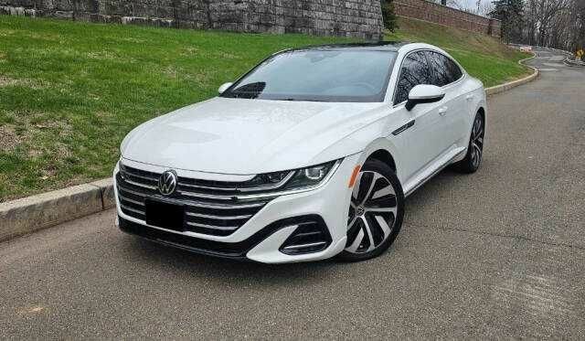 Белый Фольксваген Arteon, объемом двигателя 2 л и пробегом 29 тыс. км за 6900 $, фото 1 на Automoto.ua