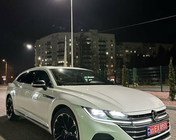 Белый Фольксваген Arteon, объемом двигателя 1.97 л и пробегом 158 тыс. км за 36900 $, фото 1 на Automoto.ua