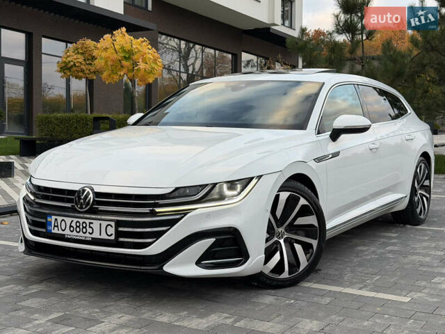 Белый Фольксваген Arteon, объемом двигателя 2 л и пробегом 93 тыс. км за 41500 $, фото 1 на Automoto.ua