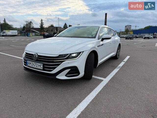 Белый Фольксваген Arteon, объемом двигателя 1.97 л и пробегом 178 тыс. км за 28000 $, фото 1 на Automoto.ua