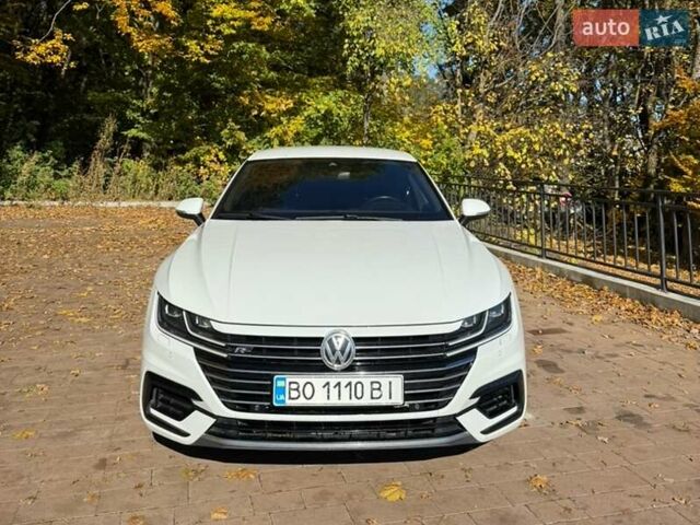 Фольксваген Arteon 2017 в Тернополе на Automoto.ua Белый Фольксваген Arteon, объемом двигателя 1.98 л и пробегом 164 тыс. км за 24800 $, фото 1 на Automoto.ua