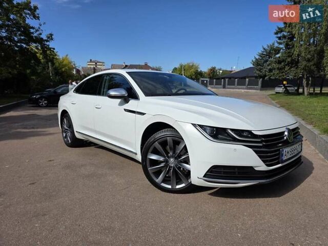 Білий Фольксваген Arteon, об'ємом двигуна 1.98 л та пробігом 83 тис. км за 34700 $, фото 1 на Automoto.ua