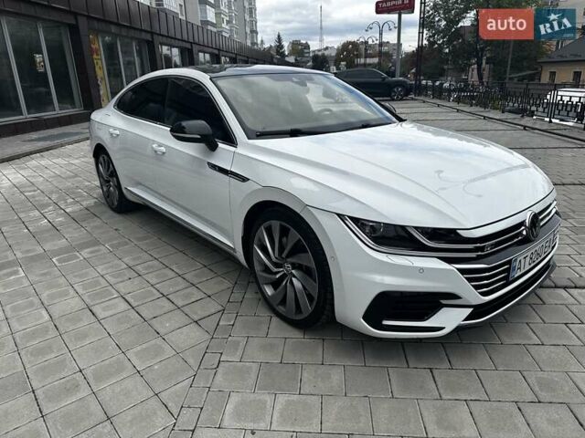 Білий Фольксваген Arteon, об'ємом двигуна 1.98 л та пробігом 67 тис. км за 28300 $, фото 1 на Automoto.ua