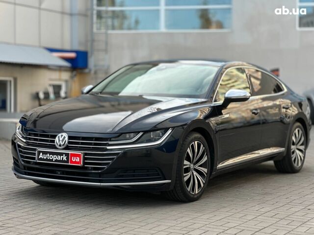 Черный Фольксваген Arteon, объемом двигателя 2 л и пробегом 226 тыс. км за 25990 $, фото 1 на Automoto.ua
