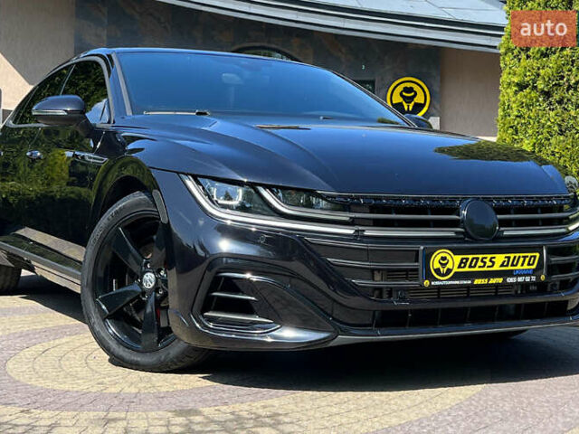 Черный Фольксваген Arteon, объемом двигателя 2 л и пробегом 22 тыс. км за 26800 $, фото 1 на Automoto.ua