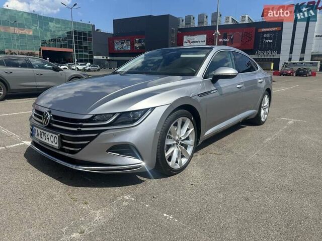 Серый Фольксваген Arteon, объемом двигателя 1.97 л и пробегом 22 тыс. км за 35900 $, фото 1 на Automoto.ua