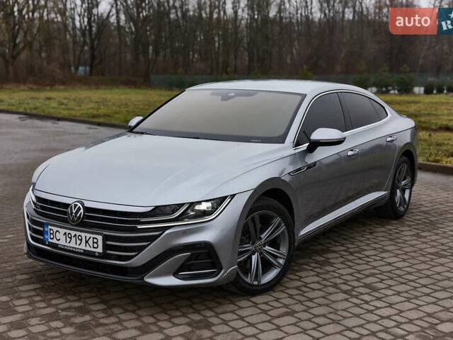 Серый Фольксваген Arteon, объемом двигателя 1.97 л и пробегом 76 тыс. км за 41000 $, фото 1 на Automoto.ua