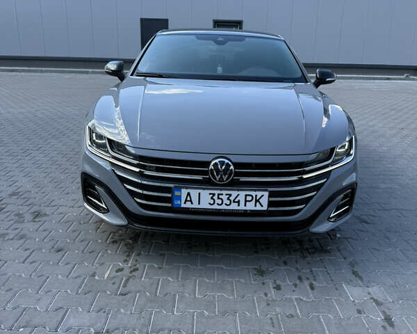 Серый Фольксваген Arteon, объемом двигателя 1.97 л и пробегом 45 тыс. км за 49200 $, фото 1 на Automoto.ua